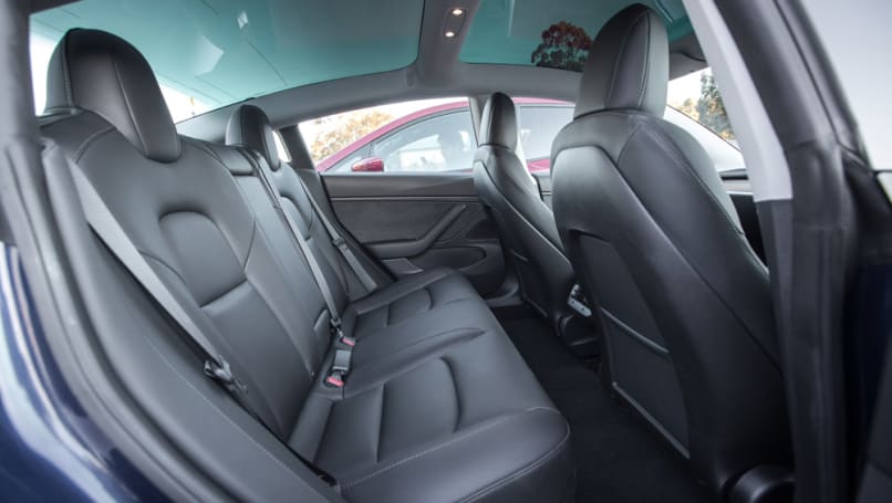 Tesla model 3 standard deals range plus interior